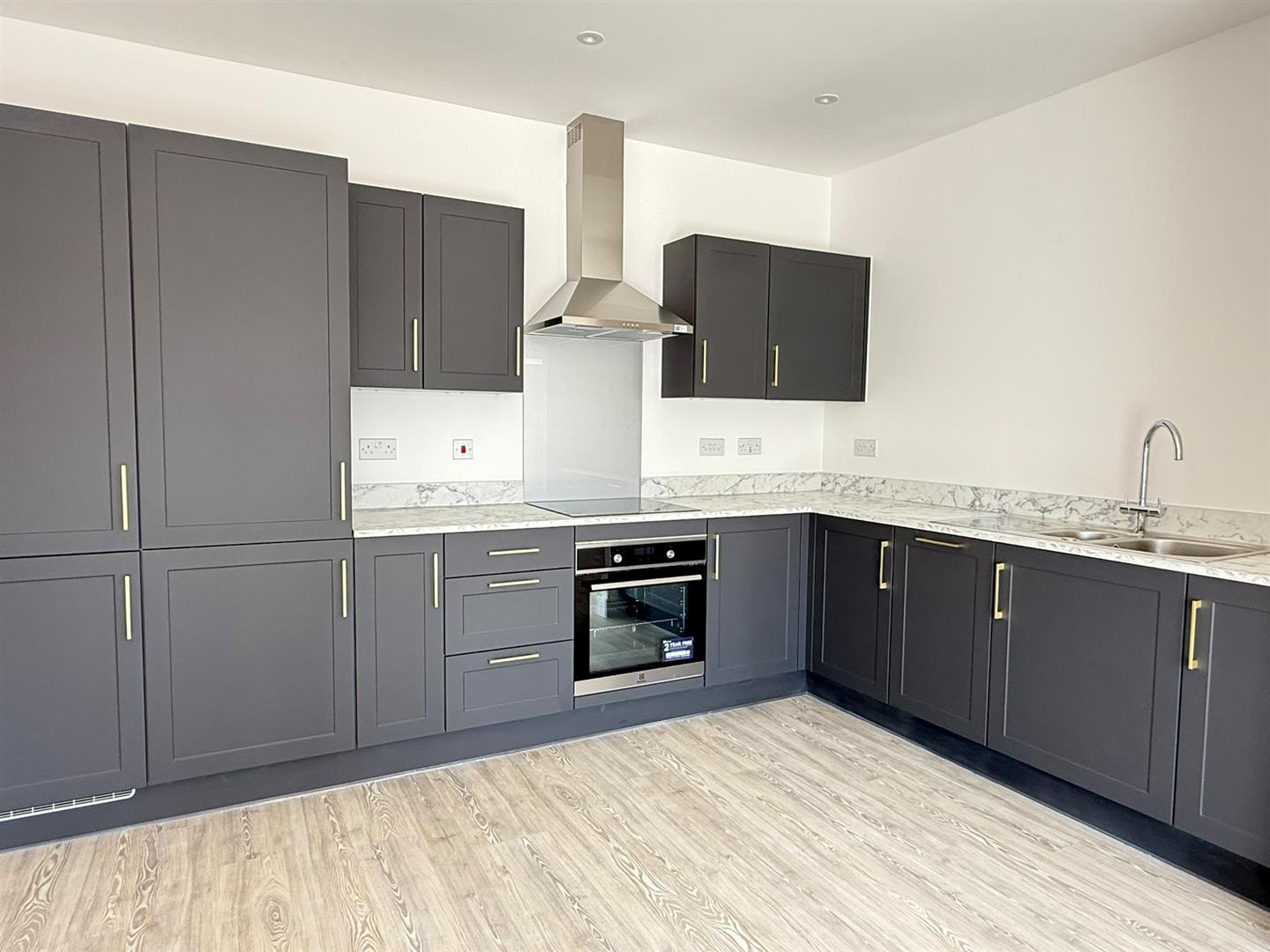 2 Bedroom House
